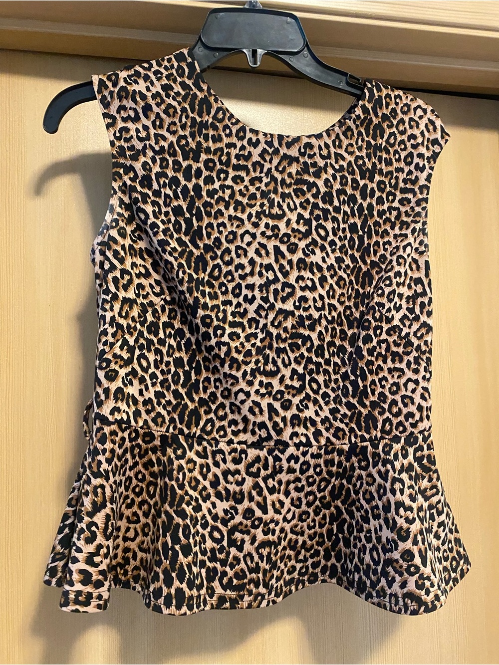 Women's Leopard Print Sleeveless Peplum Camisole - Brown/Black